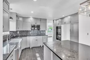 4676 Peak Dr, West Jordan, UT 84088 - Photo 11