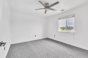 4676 Peak Dr, West Jordan, UT 84088 - Photo 19