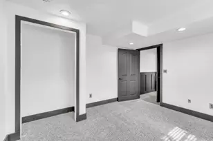 4676 Peak Dr, West Jordan, UT 84088 - Photo 31