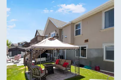 2394 S Palomino Dr, Saratoga Springs, UT 84045 - Photo 41