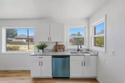 2102 W 5125 S, Roy, UT 84067 - Photo 11