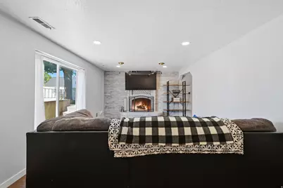 3695 W 4700 S, Roy, UT 84067 - Photo 5