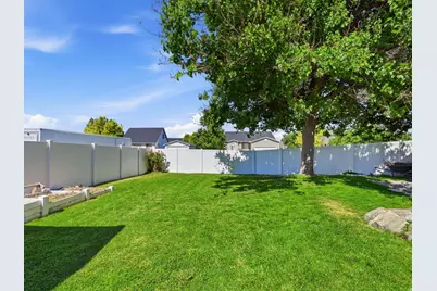 3695 W 4700 S, Roy, UT 84067 - Photo 19