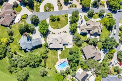 4966 W Old Oak Ln, Highland, UT 84003 - Photo 9