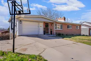 129 N 800 E, Bountiful, UT 84010 - Photo 3