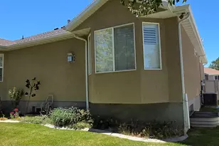 3383 S Meadow Breeze Way W, West Valley, UT 84128 - Photo 7