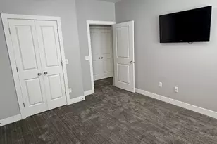 10384 S Clarks Hill Dr, South Jordan, UT 84009 - Photo 15