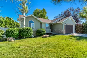 5179 W Shaggy Peak Dr, Riverton, UT 84096 - Photo 33