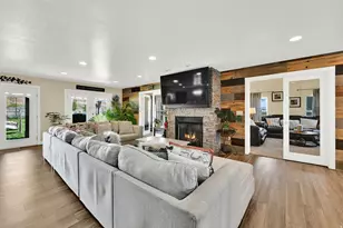 849 St Andrews Dr, Syracuse, UT 84075 - Photo 9