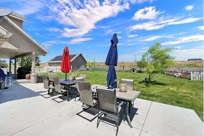 849 Saint Andrews Dr, Syracuse, UT 84075 - Photo 45