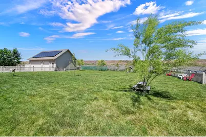 849 Saint Andrews Dr, Syracuse, UT 84075 - Photo 47