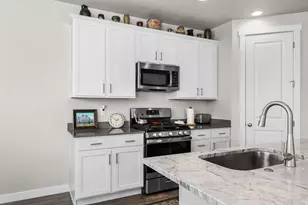 7472 S Moro Rock Ln, West Jordan, UT 84084 - Photo 11