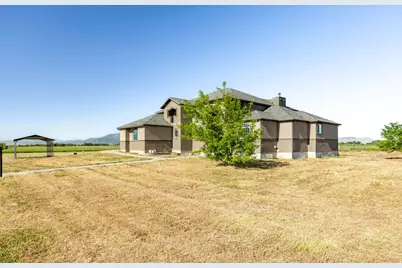 7223 N Estancia Ln #3, Smithfield, UT 84335 - Photo 61