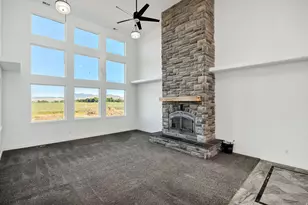 7223 N Estancia Ln, Smithfield, UT 84335 - Photo 9
