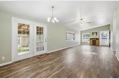 350 E Center St, Fairview, UT 84629 - Photo 9