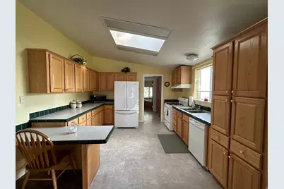 350 E Center St, Fairview, UT 84629 - Photo 3