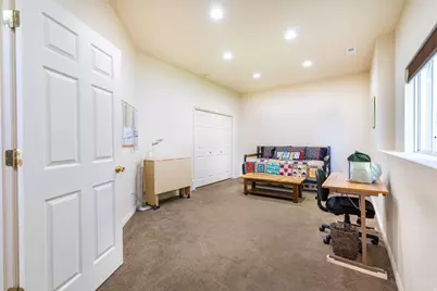 177 N Mountain Rd, Fruit Heights, UT 84037 - Photo 17