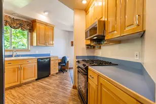 177 N Mountain Rd, Fruit Heights, UT 84037 - Photo 11