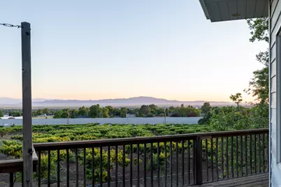 177 N Mountain Rd, Fruit Heights, UT 84037 - Photo 1