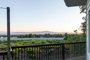 177 N Mountain Rd, Fruit Heights, UT 84037 - Photo 1