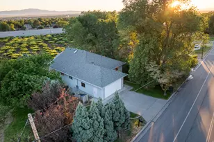 177 N Mountain Rd, Fruit Heights, UT 84037 - Photo 37