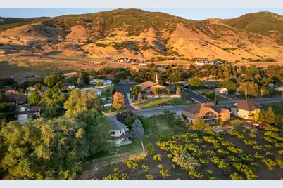 177 N Mountain Rd, Fruit Heights, UT 84037 - Photo 33