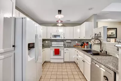 2670 W Heritage Park Rd S, Taylorsville, UT 84129 - Photo 7