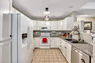 2670 W Heritage Park Rd S, Taylorsville, UT 84129 - Photo 7
