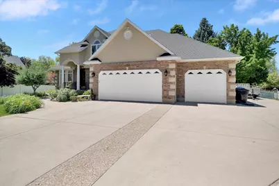 195 Fairway Dr, Smithfield, UT 84335 - Photo 3