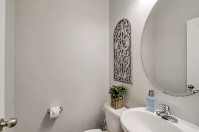 8136 S 5910 W, West Jordan, UT 84081 - Photo 11