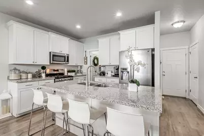 8136 S 5910 W, West Jordan, UT 84081 - Photo 7