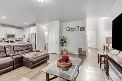 8136 S 5910 W, West Jordan, UT 84081 - Photo 3