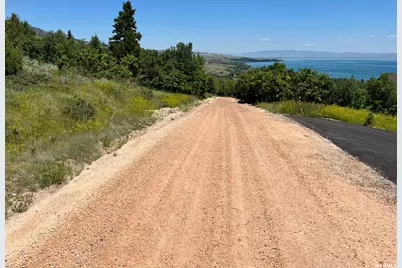 1320 N Sculpin Loop #T96, Garden City, UT 84028 - Photo 5