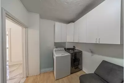 4911 S Center St, Murray, UT 84107 - Photo 9
