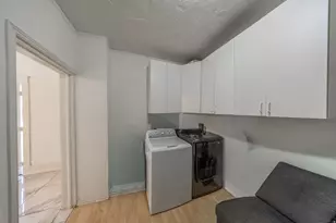 4911 S Center St, Murray, UT 84107 - Photo 9