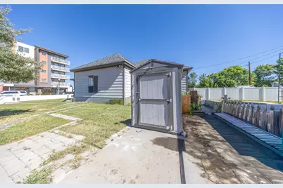 4911 S Center St, Murray, UT 84107 - Photo 23