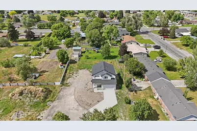 167 E 400 S #2, Smithfield, UT 84335 - Photo 43