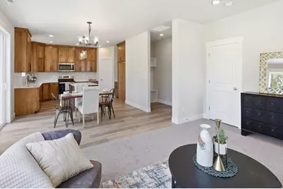 167 E 400 S #2, Smithfield, UT 84335 - Photo 9