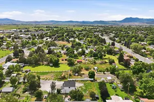 167 E 400 S, Smithfield, UT 84335 - Photo 45