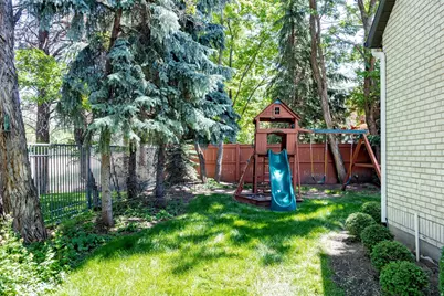 3329 E Tall Pine Ln S, Cottonwood Heights, UT 84121 - Photo 53