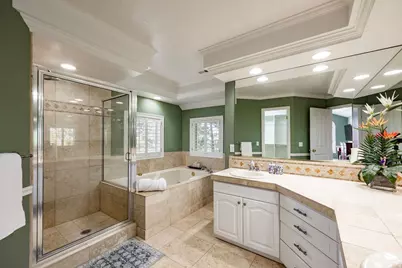 3329 E Tall Pine Ln S, Cottonwood Heights, UT 84121 - Photo 13