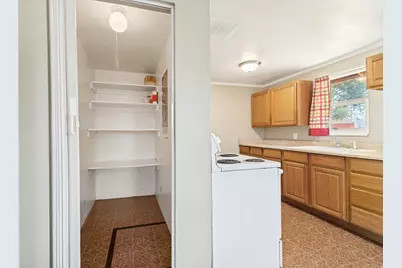 2839 S 2910 W, West Valley, UT 84119 - Photo 9