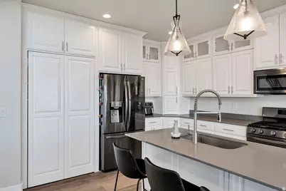 615 N 750 E, Hyde Park, UT 84318 - Photo 11