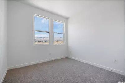 5263 W Reventon Rd S #404, South Jordan, UT 84009 - Photo 11