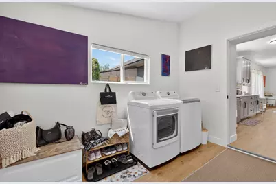 541 S 900 W, Salt Lake City, UT 84104 - Photo 25
