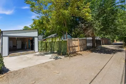 541 S 900 W, Salt Lake City, UT 84104 - Photo 31