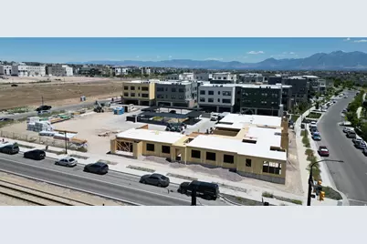 5263 W Reventon Rd S #203, South Jordan, UT 84009 - Photo 11