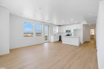5263 W Reventon Rd S #104, South Jordan, UT 84009 - Photo 5