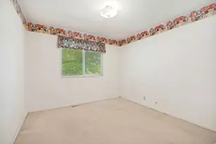 5606 S Lolene Way, Taylorsville, UT 84129 - Photo 27
