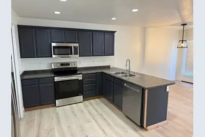 587 S 910 W #72, Pleasant Grove, UT 84062 - Photo 3